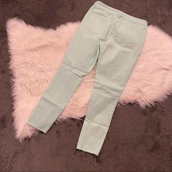 Mint distressed skinny jeans - Picture 6 of 7